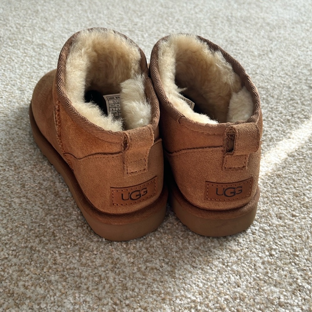 UGG ultra mini bootie , tan size 8.  Only worn a few times, excellent condition